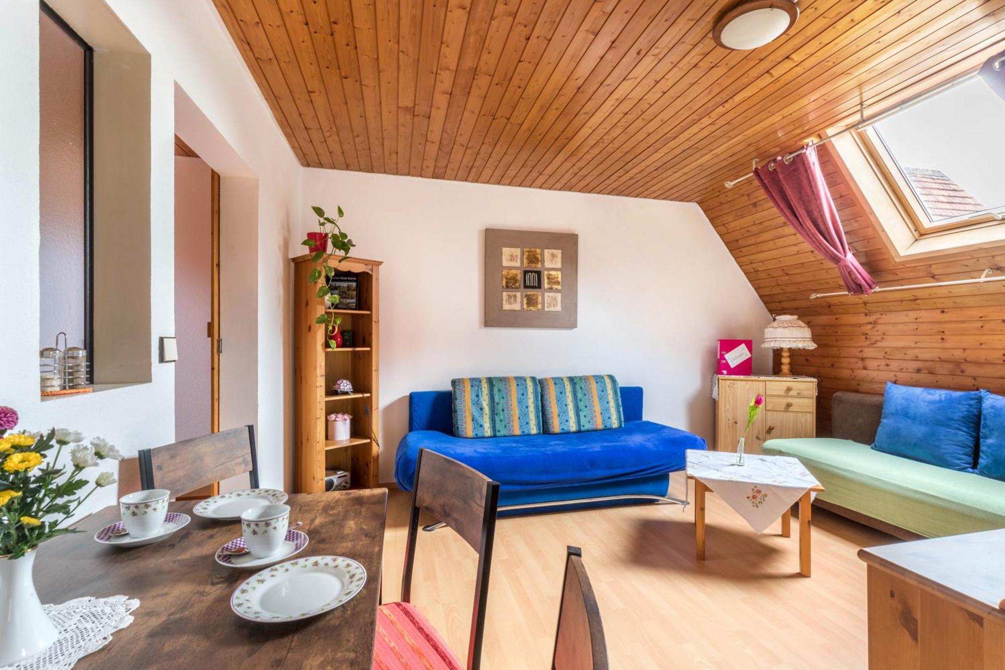 Apartmenthaus Ferienwohnungen Sila فاينشتاد المظهر الخارجي الصورة